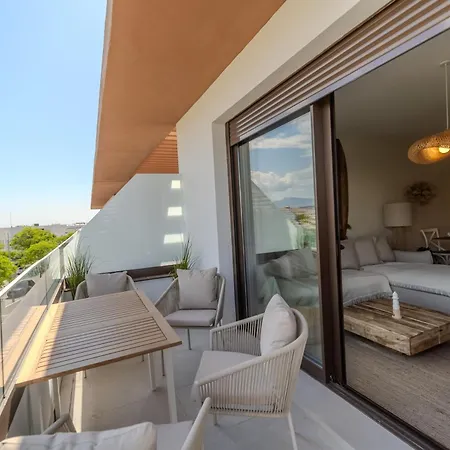 Apartment 900M From The Beach Apartment In Estepona With A Pool