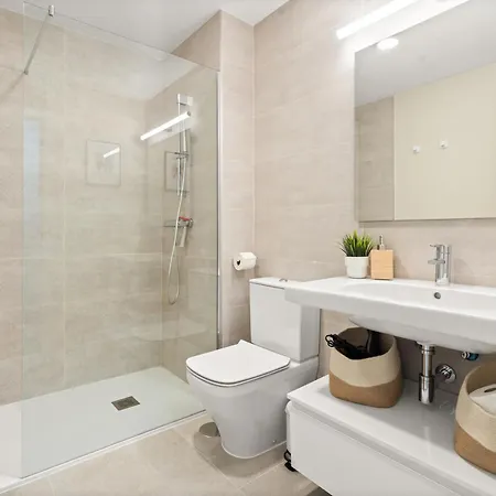 900m From The In With A Pool * Estepona