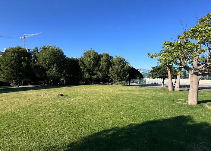 900m From The In With A Pool Apartment *