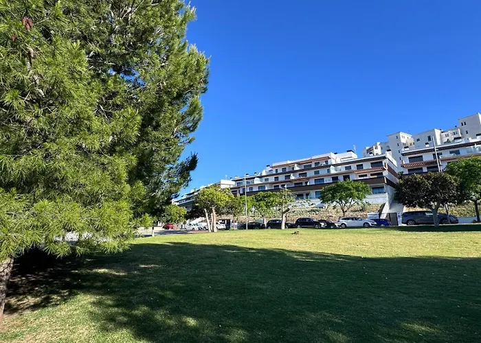 Apartment 900m From The In With A Pool *