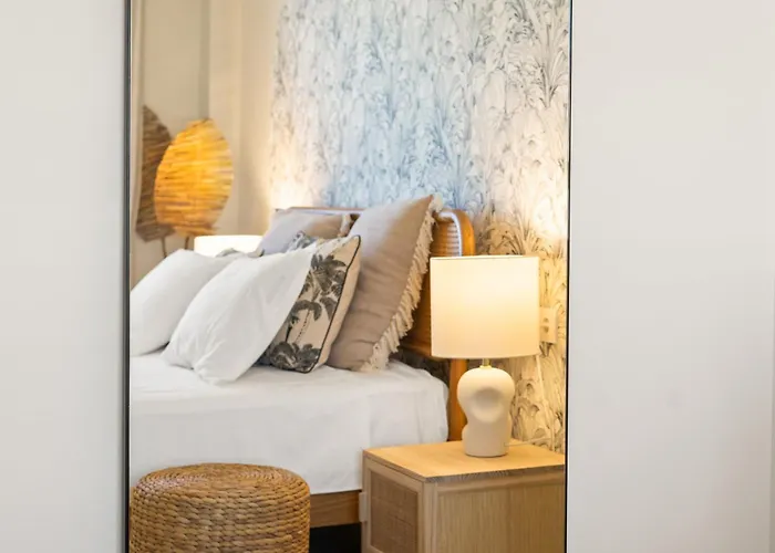 900m From The In With A Pool Apartment